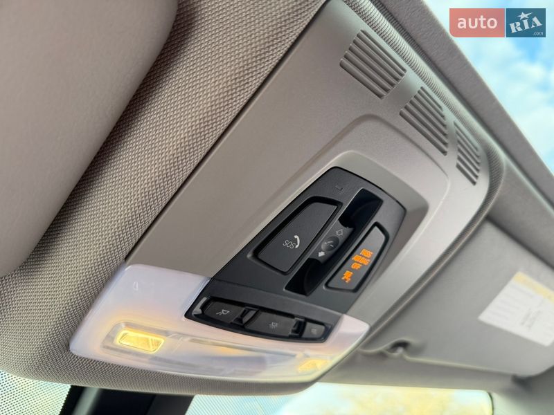 Седан BMW 3 Series 2016 в Одессе