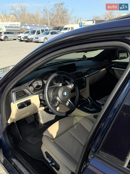 Седан BMW 3 Series 2017 в Одессе