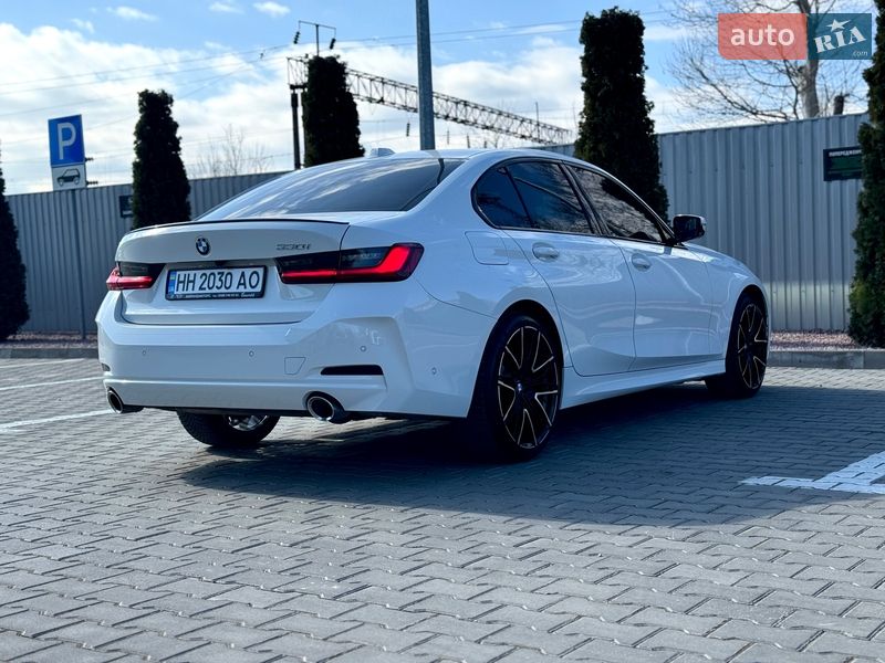 Седан BMW 3 Series 2024 в Одессе