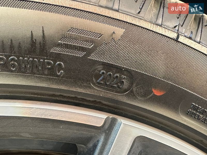 Седан BMW 3 Series 2020 в Виннице