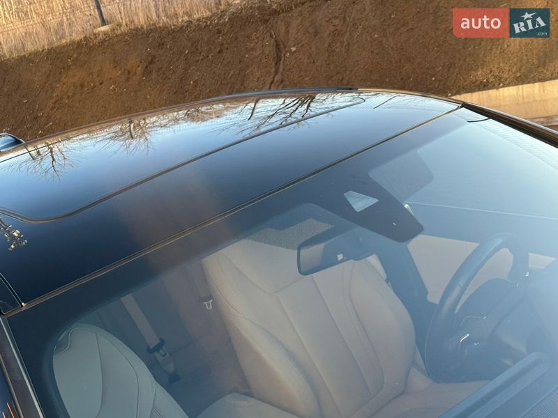 Седан BMW 3 Series 2020 в Виннице