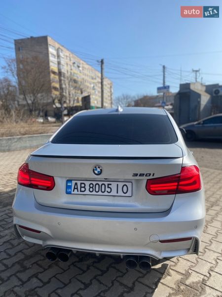 Седан BMW 3 Series 2015 в Житомире