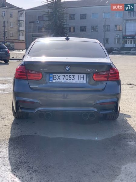 Седан BMW 3 Series 2013 в Нетешине