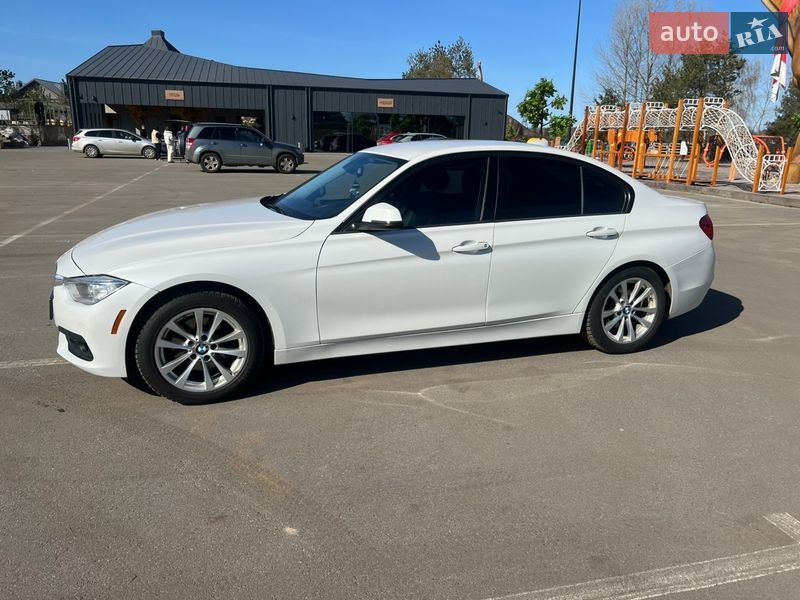 Седан BMW 3 Series 2017 в Киеве