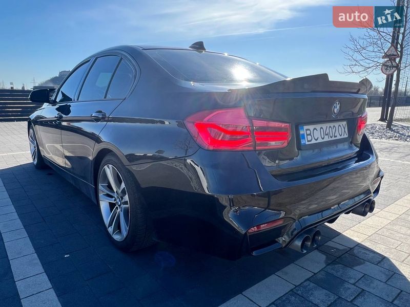 Седан BMW 3 Series 2012 в Мукачево