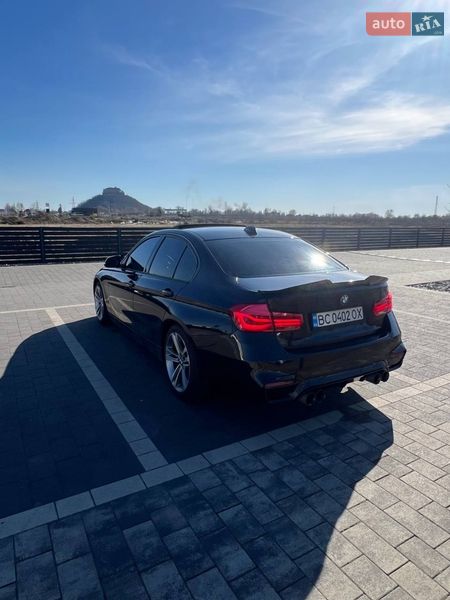 Седан BMW 3 Series 2012 в Мукачево