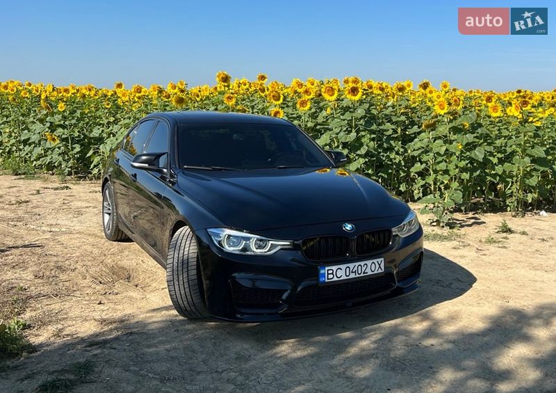 Седан BMW 3 Series 2012 в Мукачево