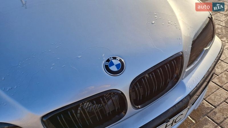 Универсал BMW 3 Series 2002 в Городке