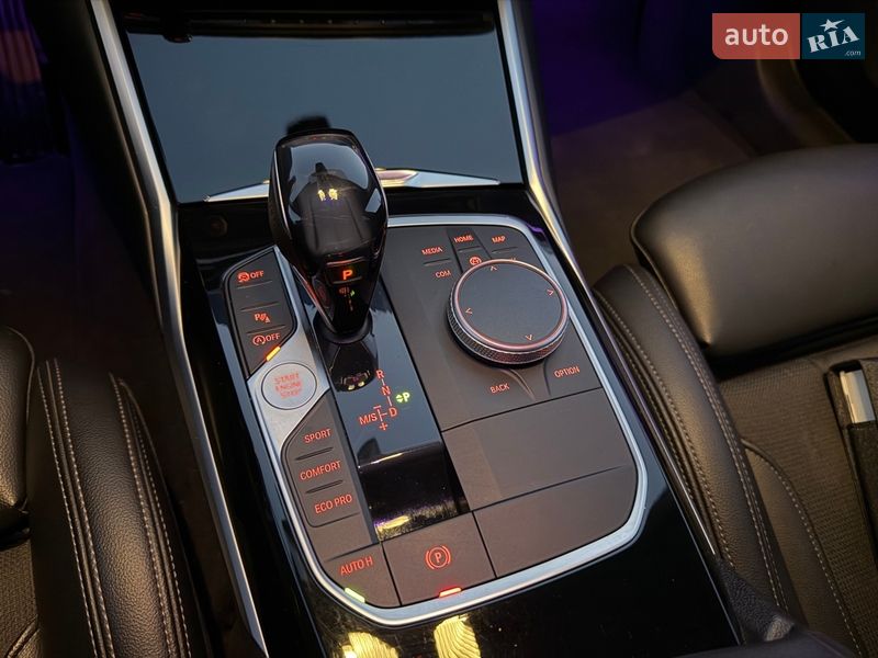 Седан BMW 3 Series 2019 в Киеве