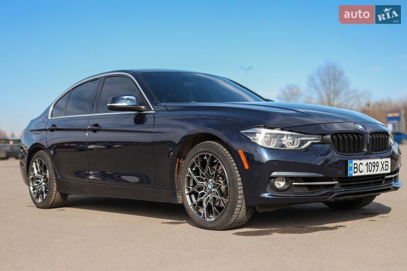 Седан BMW 3 Series 2016 в Львове