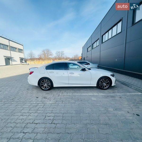 Седан BMW 3 Series 2020 в Бориславе