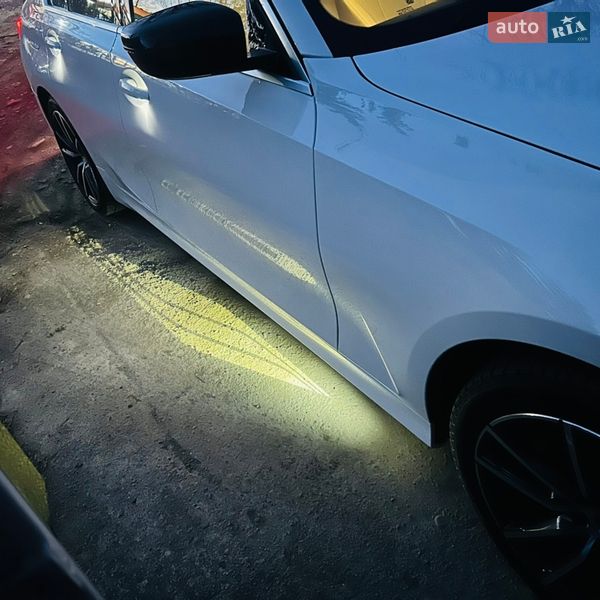 Седан BMW 3 Series 2020 в Бориславе