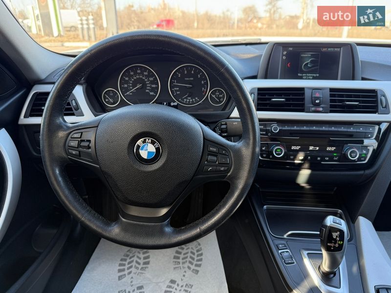 Седан BMW 3 Series 2018 в Житомире