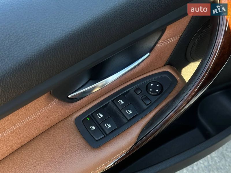 Седан BMW 3 Series 2012 в Одессе