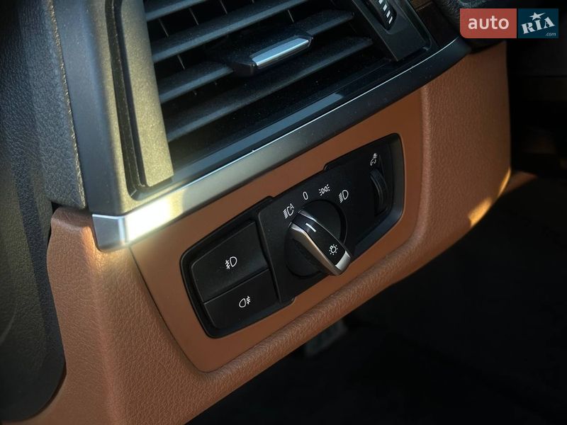 Седан BMW 3 Series 2012 в Одессе