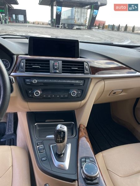 Седан BMW 3 Series 2014 в Виннице