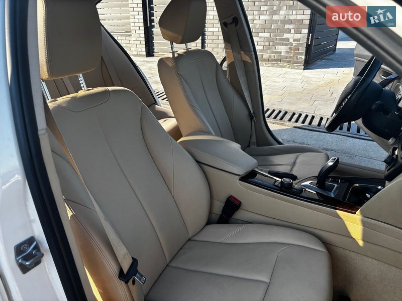 Седан BMW 3 Series 2013 в Тернополе