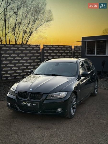 BMW 3 Series 2011