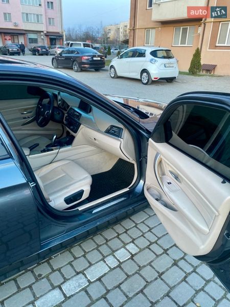 Седан BMW 3 Series 2012 в Мукачево