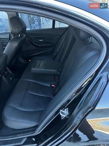 Седан BMW 3 Series 2013 в Житомире