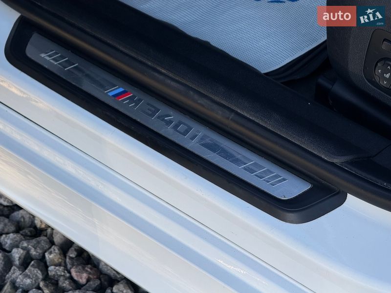 Седан BMW 3 Series 2019 в Виннице