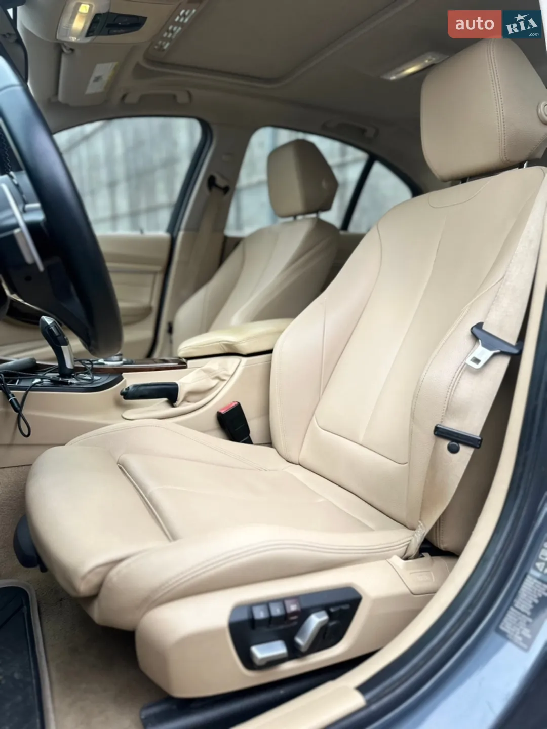 2012 BMW 3er - мініатюра 14