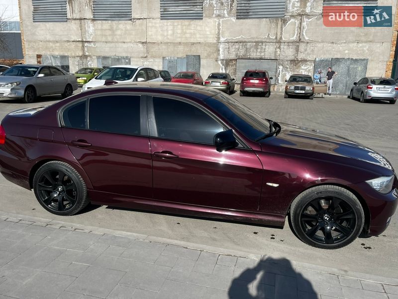 Седан BMW 3 Series 2010 в Киеве фото 2 Седан BMW 3 Series 2010 в Киеве