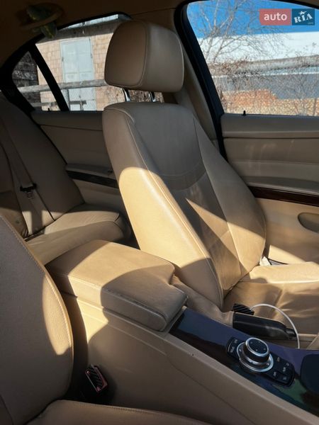 Седан BMW 3 Series 2010 в Киеве фото 10 Седан BMW 3 Series 2010 в Киеве