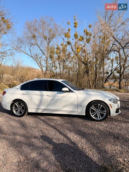 Седан BMW 3 Series 2017 в Ірпені