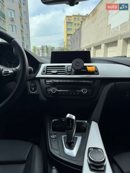 Седан BMW 3 Series 2013 в Ровно