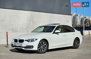 Седан BMW 3 Series 2018 в Києві