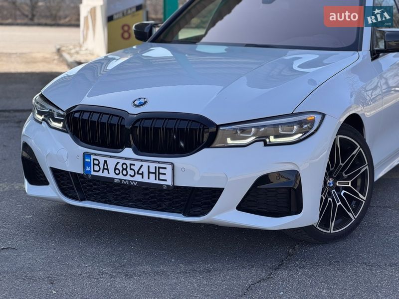 Седан BMW 3 Series 2020 в Кропивницькому