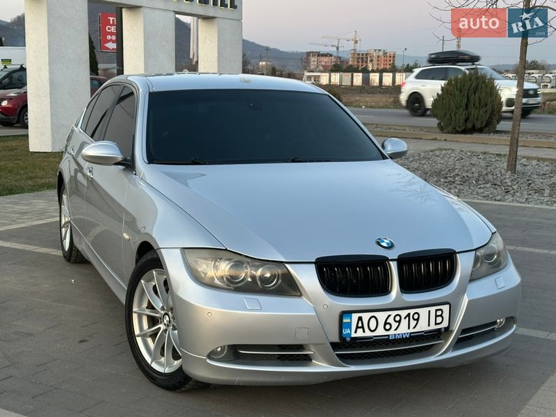 Седан BMW 3 Series 2006 в Мукачево