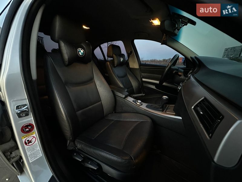 Седан BMW 3 Series 2006 в Мукачево