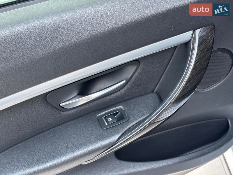 Седан BMW 3 Series 2016 в Львове фото 31 Седан BMW 3 Series 2016 в Львове