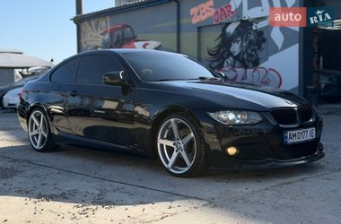 Купе BMW 3 Series 2010 в Житомире