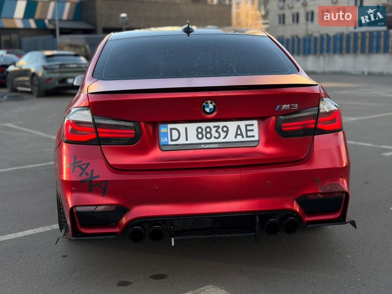 Седан BMW 3 Series 2014 в Киеве