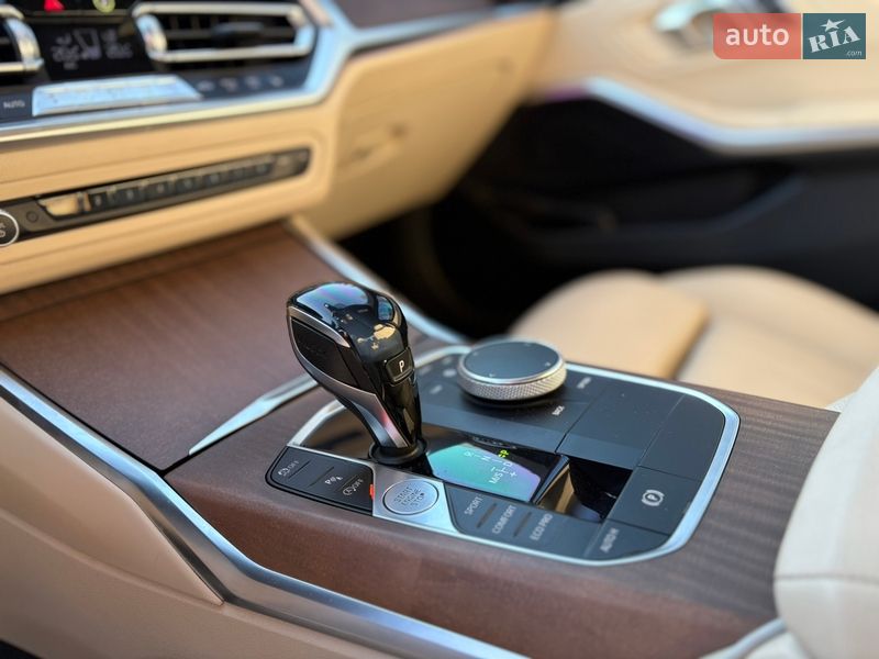 Седан BMW 3 Series 2021 в Києві