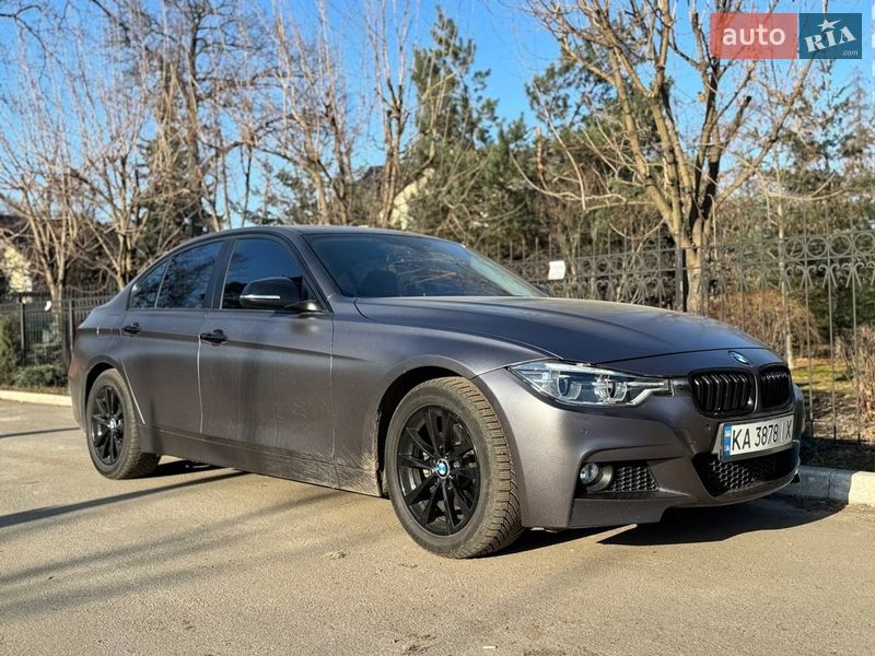 BMW 3 Series 2017