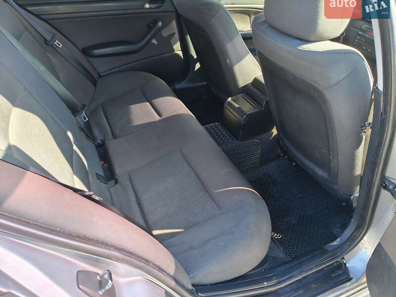 Универсал BMW 3 Series 2003 в Змиеве