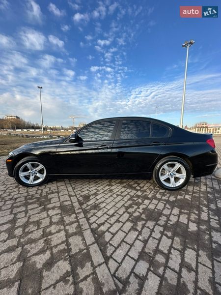 Седан BMW 3 Series 2015 в Львове