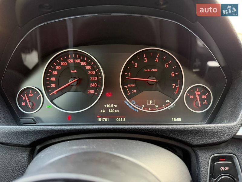 Седан BMW 3 Series 2016 в Киеве