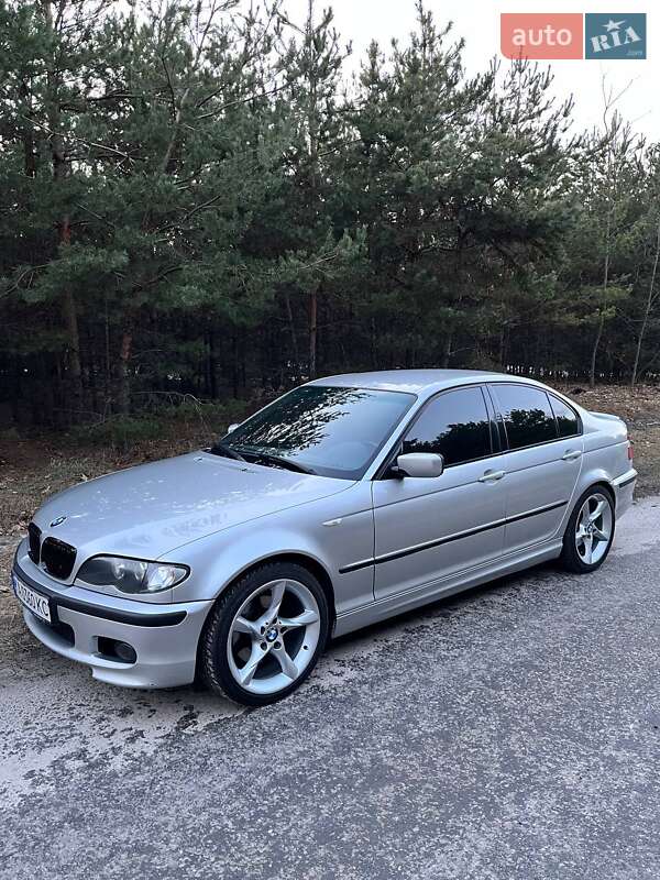 Седан BMW 3 Series 2002 в Барышевке