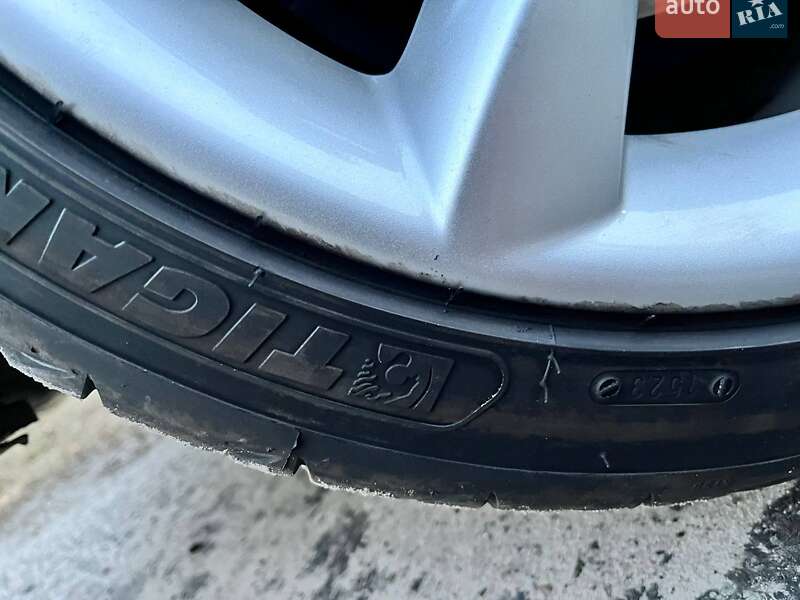 Седан BMW 3 Series 2002 в Барышевке