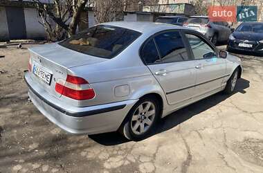 Седан BMW 3 Series 2002 в Киеве
