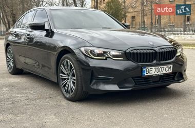 Седан BMW 3 Series 2019 в Николаеве