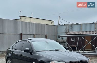Седан BMW 3 Series 2010 в Полтаве