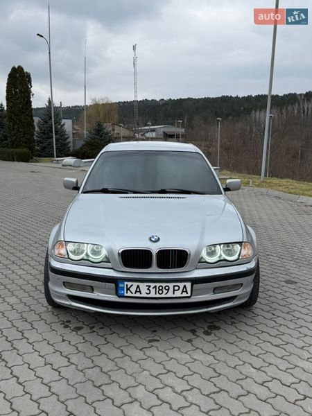 Седан BMW 3 Series 2001 в Могилев-Подольске