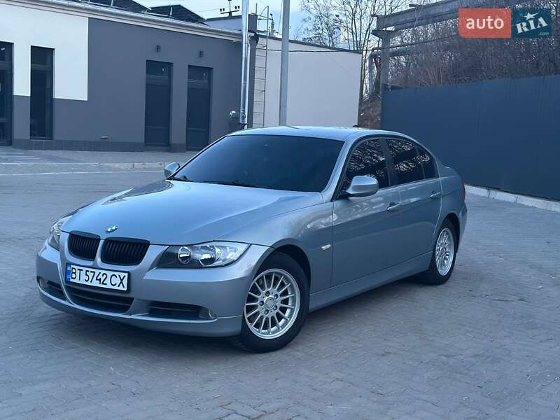BMW 3 Series 2005