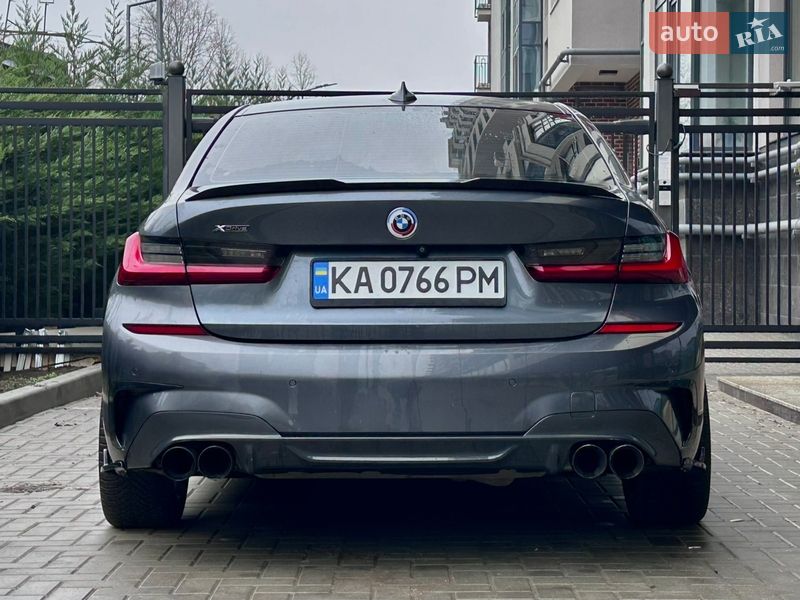Седан BMW 3 Series 2019 в Одесі